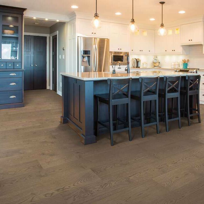 Hardwood Kitchen | Country Carpet & Furniture